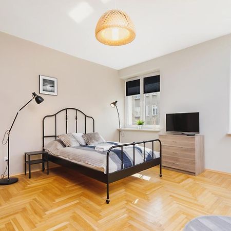 Apartments Cracow Chopina By Noclegi Renters 克拉科夫 外观 照片